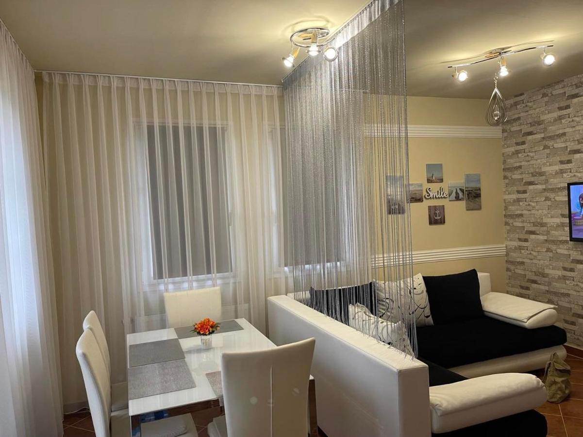 Benelise Apartman Heviz Bagian luar foto