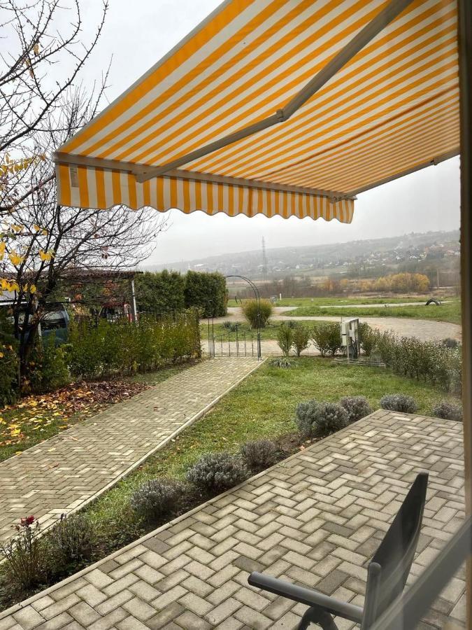 Benelise Apartman Heviz Bagian luar foto